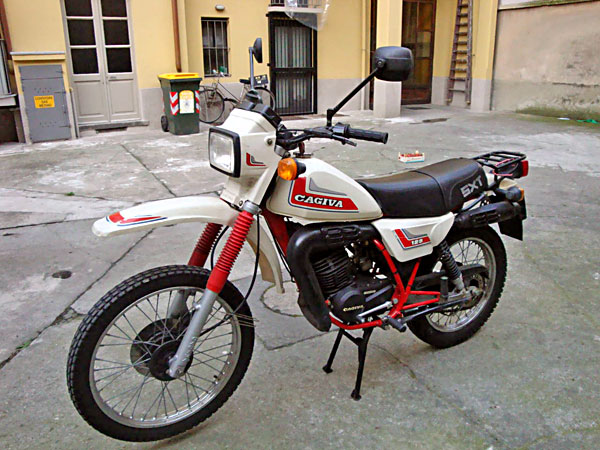 Подбор аккумулятора SXT 125 в магазине 8 926 257-4321
