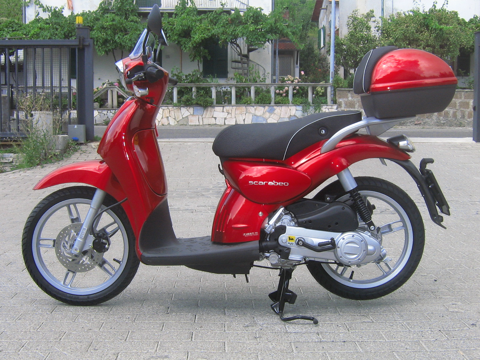 Подбор аккумулятора Scarabeo 100 в магазине 8 926 257-4321