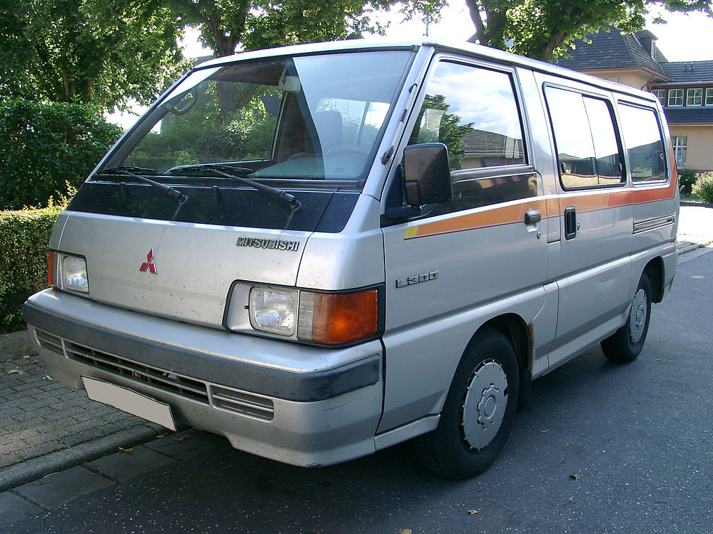 Подбор аккумулятора L 300 Bus (P0_W, P1_W, P2_W) в магазине 8 926 257-4321
