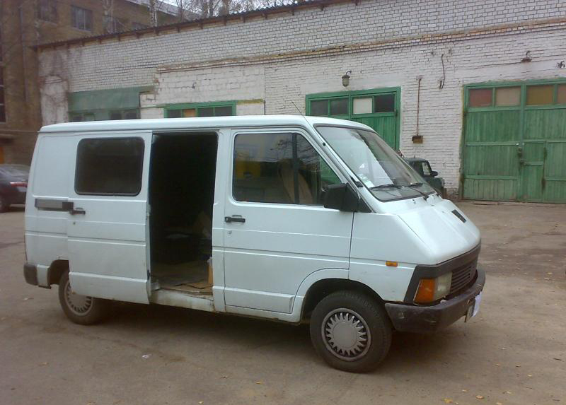 Подбор аккумулятора TRAFIC Bus (T5, T6, T7) в магазине 8 926 257-4321