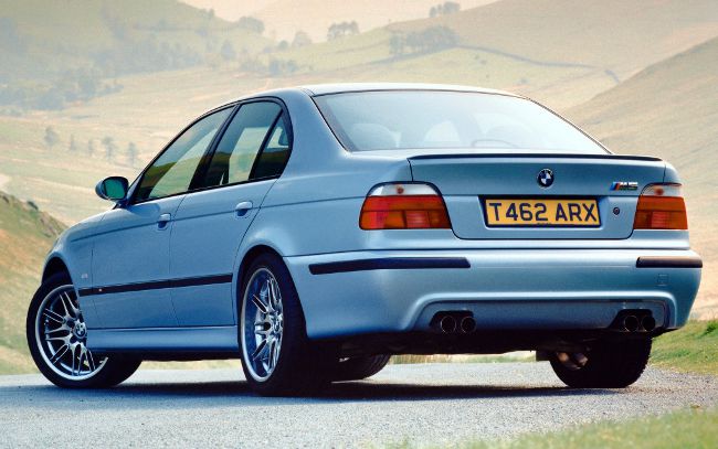 Подбор аккумулятора BMW M5 (E39S) в магазине 8 926 257-4321
