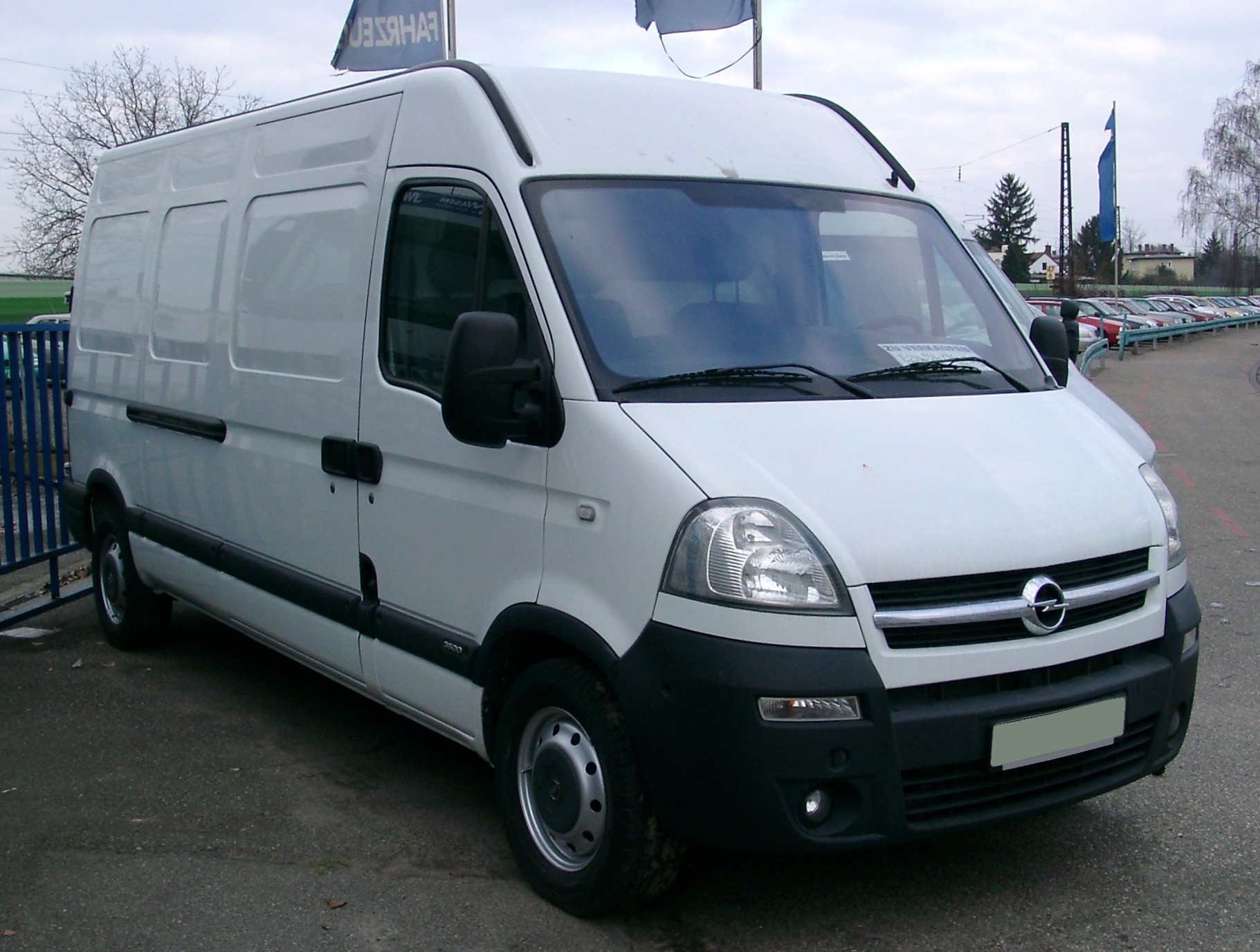Подбор аккумулятора MOVANO B Kasten в магазине 8 926 257-4321